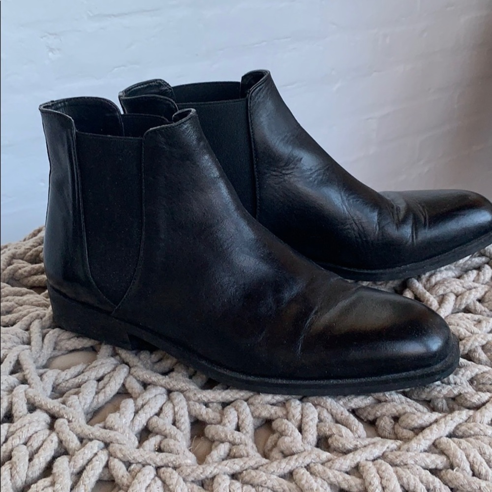 Zara Black Leather Booties